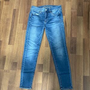 American Eagle Outfitters Women's Dark Blue Skinny Jeans